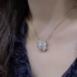 传承，奢华再现：揭秘十大绝美黄金手链，哪个是你的心动之选？