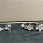 情侣间的永恒之选：揭秘最热门的黄金手链款式，你的TA会喜欢哪一款？