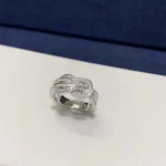 黄金手链，奢华与品味的完美融合，为何成为时尚达人的必备单品？