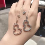 奢华之选：揭秘十大热门黄金手链，哪个才是你的心头好？