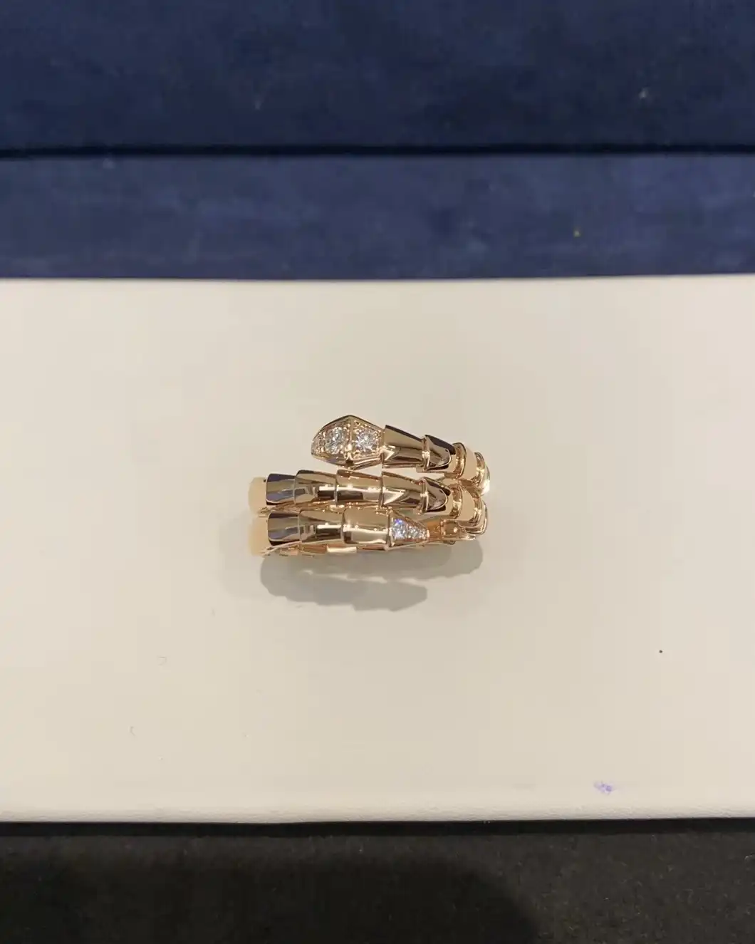 情侣专属，金光闪耀！揭秘十大热门情侣黄金手链，哪一款才是你的心选？