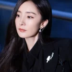 不衰的奢华之选：揭秘如何挑选一款适合自己的黄金手链，让你的手腕散发独特魅力！