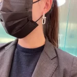 情侣间的心意传承：揭秘十大热销黄金手链，哪一款才是你的最佳选择？