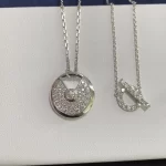 奢华之选：揭秘纯金手链的尊贵魅力，为何成为时尚圈的宠儿？