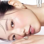 黄金手链，奢华之选：揭秘高端珠宝界的璀璨明星，它为何成为时尚达人的心头好？