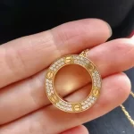传承之美，揭秘黄金手链的奢华魅力：为何它成为贵妇们的挚爱？🌟