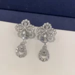 情侣手链中的黄金搭档：揭秘哪款最浪漫，携手见证爱情永恒的瞬间！