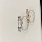 情侣黄金手链，爱情见证的永恒之选，携手共度浪漫时光的秘密武器？