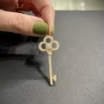 情侣专属，黄金手链的浪漫密码：你的完美选择是哪一款？