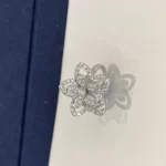 奢华诱惑：揭秘为何纯金手链成为时尚达人的必备单品？
