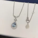 情侣手链中的黄金佳选：揭秘哪些款式最受欢迎，让爱情闪耀永恒光辉！