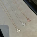 黄金手链的永恒魅力：揭秘哪款才是你的心仪之选？