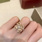 黄金手链，揭秘古代贵族的奢华象征，它为何至今仍让人心动不已？